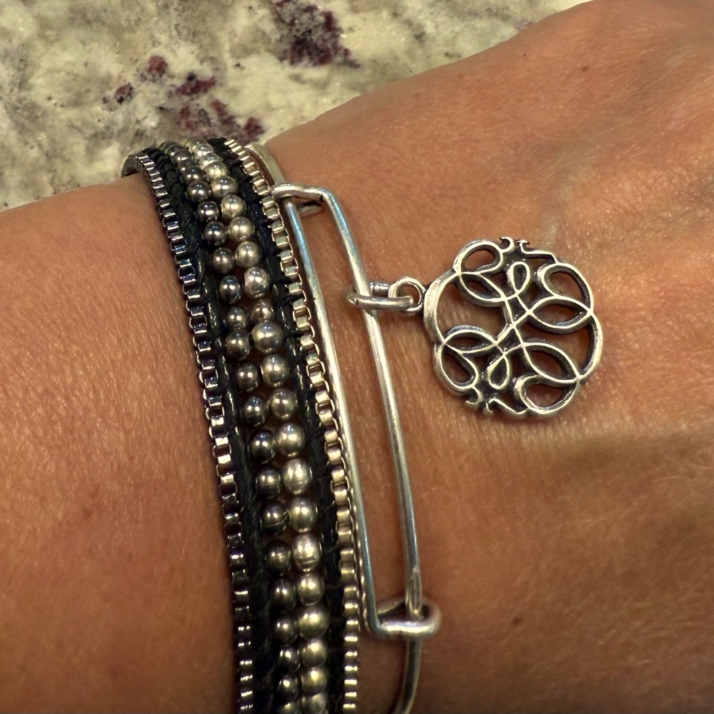 Black and Silver Beaded Bracelet